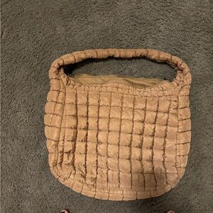 Free peoples movement bag